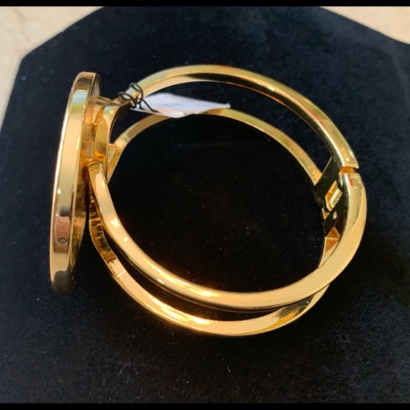 Talbots Magnetic Spring  Closure Tortoise Bracelet - Picture 5 of 6